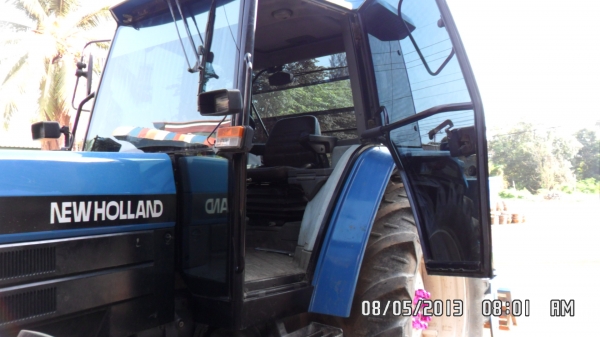 ขายรถไถ ford new holland 7840