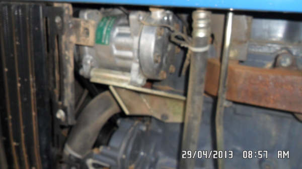 ขายรถไถ ford new holland 7840