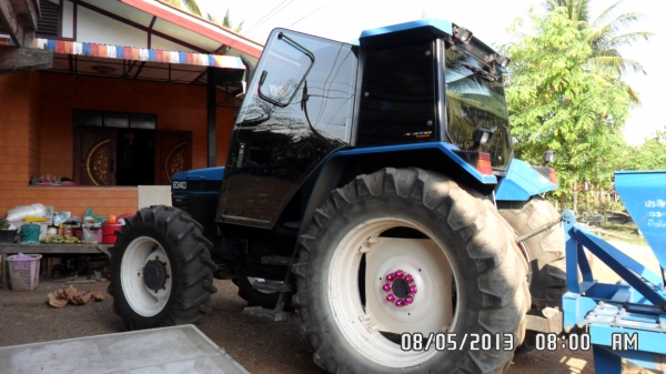 ขายรถไถ ford new holland 7840