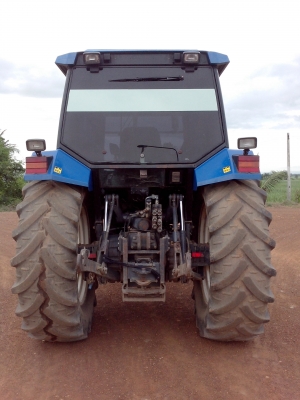 ขายรถไถ ford new holland 7840