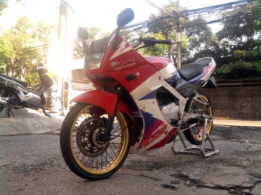 ขออนุญาติขาย KAWASAKI KR 150 CC. ปี 97 สีแดงขาว ล้อทอง