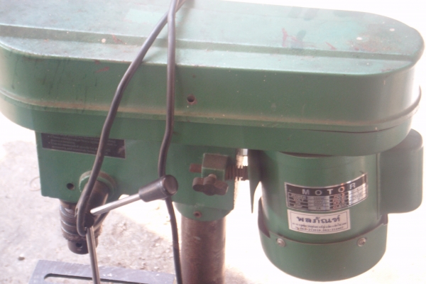 ขาย สว่านแท่นเล็ก พร้อมใช้งาน