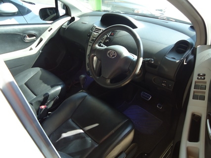 ขาย Toyota Yaris ปี 2008 มือสอง ขาย Toyota Yaris ปี 2008 มือสอง