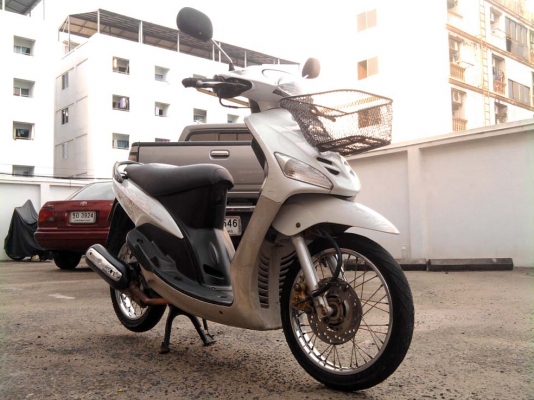 ขออนุญาติขาย  YAMAHA MIO 115 cc. มือเดียว ลายจีน สีขาวมุก