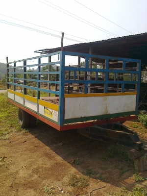 ขายรถไถ่ ฟอร์ด 6610 เสื้อลาย