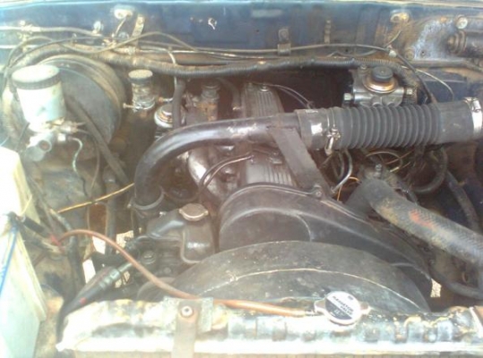 ขาย mazda b2500 4wd เครื่องดีmitsuL200ลงเล่มแล้ว คลัชชีสวย