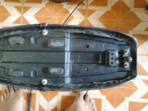 ขายยกหรือ แยก อะไหล่ HONDA C 900 หลายอย่าง ราคาถูก สภาพดีมากครับ ไม่หัก ไม่แตก ถอดจากรถเพื่อ แปลงเป็น C 70 ของตามรูปพร้อมใส่ทุกชิ้น ครับ