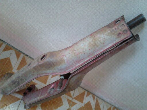 ขายยกหรือ แยก อะไหล่ HONDA C 900 หลายอย่าง ราคาถูก สภาพดีมากครับ ไม่หัก ไม่แตก ถอดจากรถเพื่อ แปลงเป็น C 70 ของตามรูปพร้อมใส่ทุกชิ้น ครับ