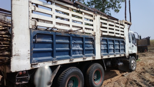 ขายด่วน ISUZU 320 แรงแม่ลูกไม่ดั้มสวยมากๆ