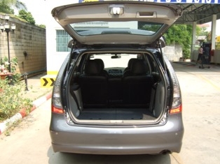 ขายดาวน์ถูกๆ MITSUBISHI SPACE WAGON รุ่น TOP ปี 07 สวยๆ