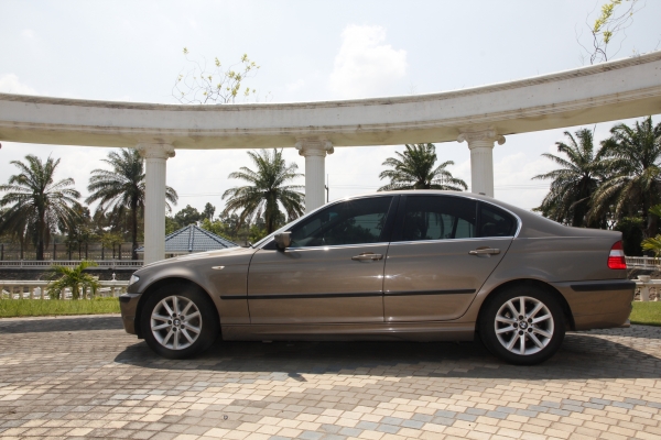 ขาย BMW SERIES 3 318iSE E46 AT ปี 2004 ขาย BMW SERIES 3 318iSE E46 AT ปี 2004