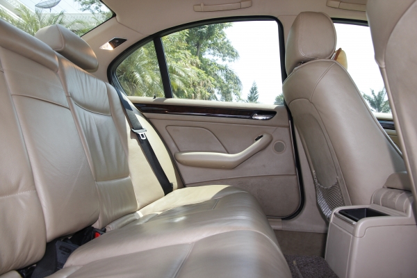 ขาย BMW SERIES 3 318iSE E46 AT ปี 2004 ขาย BMW SERIES 3 318iSE E46 AT ปี 2004