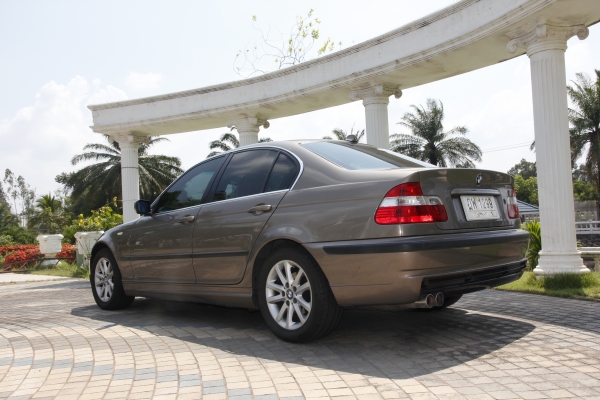 ขาย BMW SERIES 3 318iSE E46 AT ปี 2004 ขาย BMW SERIES 3 318iSE E46 AT ปี 2004