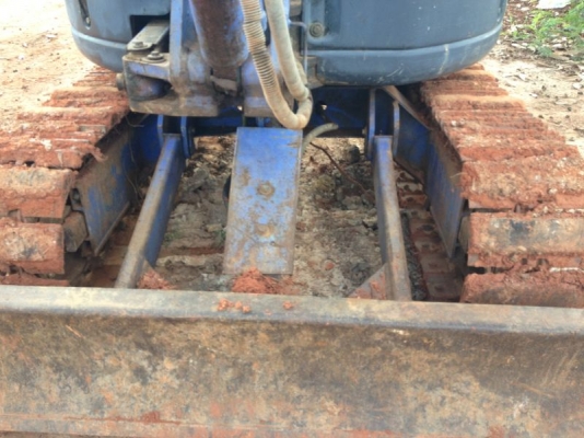 รถแบคโฮ MlTSUBlSHl  MM20 CR   สนใจติดต่อ 081 - 6079515