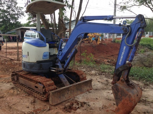 รถแบคโฮ MlTSUBlSHl  MM20 CR   สนใจติดต่อ 081 - 6079515