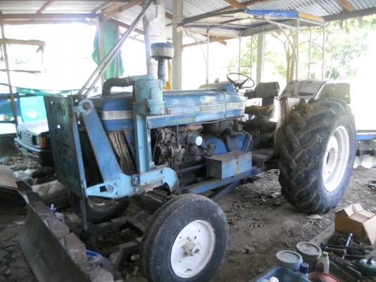 ขาย รถไถ ford 6610 เสื้อลาย