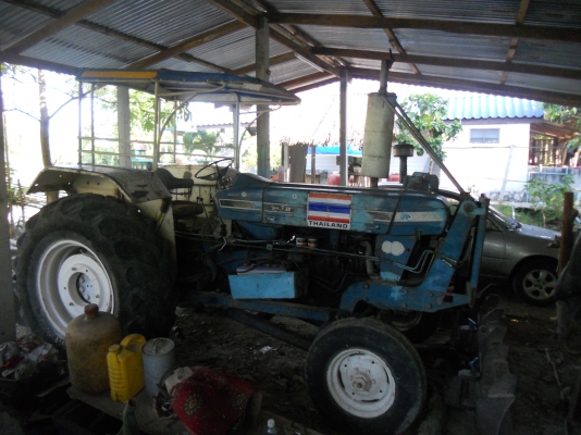 ขาย รถไถ ford 6610 เสื้อลาย