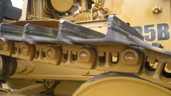 ขายแทรคเตอร์ CAT D5B สภาพเดิมทั้งคัน