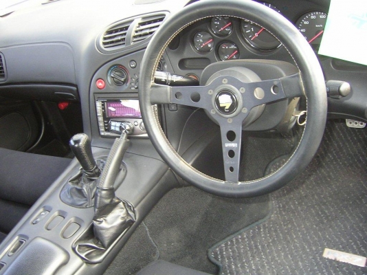 ขายรถสปอรต์mazda rx7 นำเข้าสีขาวมุกสวย