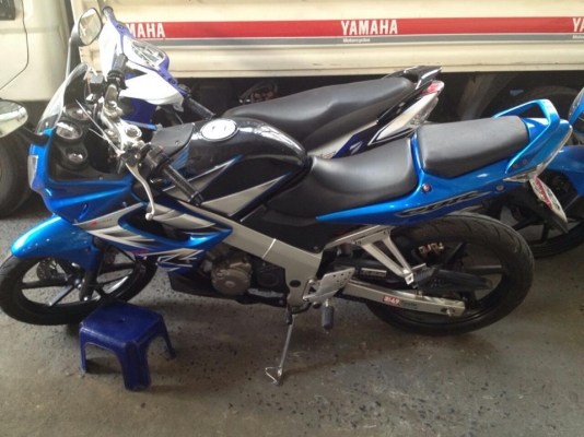 ขายด่วนๆ CBR 150 R ปี 49 กุญแจใหญ่ทำสีลายใหม่ *ชุบน็อตทั้งคัน ทำสวย เครื่องเดิมๆ