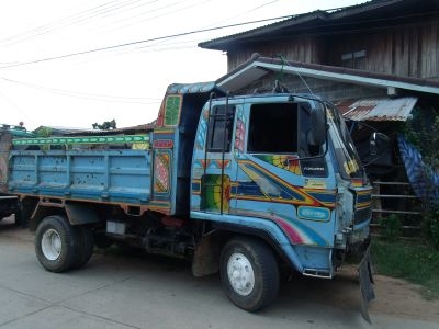 ขายรถดั้มพ์ ร็อคกี้ 195 แรง ขายรถดั้มพ์ ร็อคกี้ 195 แรง