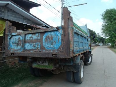 ขายรถดั้มพ์ ร็อคกี้ 195 แรง ขายรถดั้มพ์ ร็อคกี้ 195 แรง