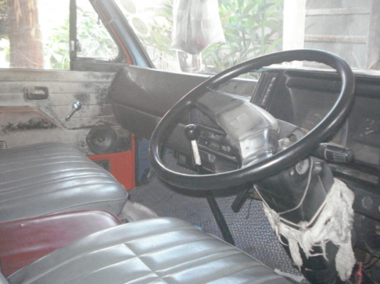 ขายด่วน ISUZU NPR 115 แรงม้า รถห้างแท้ครับ สวยๆๆๆ