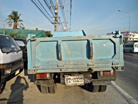 ขายด่วนหกล้อ ขายด่วนหกล้อ