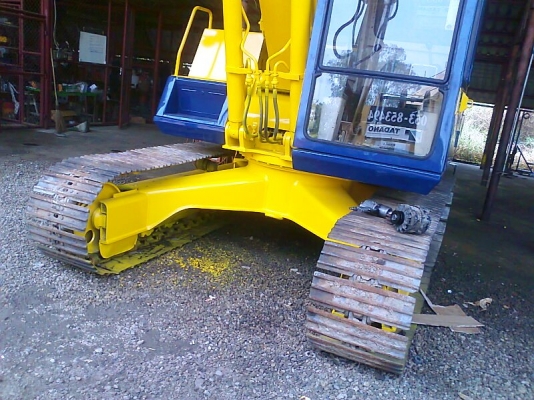 ขายด่วน..รถขุด KOMATSU PC120-3 รถสวยพร้อมใช้ มีลายหัวแย๊ก และหัวแย๊ก NPK  แถมบุ้งกี๋ จากญี่ปุ่น แถมฟรีไว้ให้ใช้  รับประกันความสวยตลอดคัน.