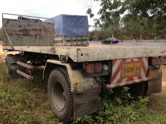 รถฮีโน่ 10 ล้อ พื้นเรียบ 320 แรงม้า ปี 53 ( ขายแม่ลูก ) สนใจติดต่อ 081 - 6079515