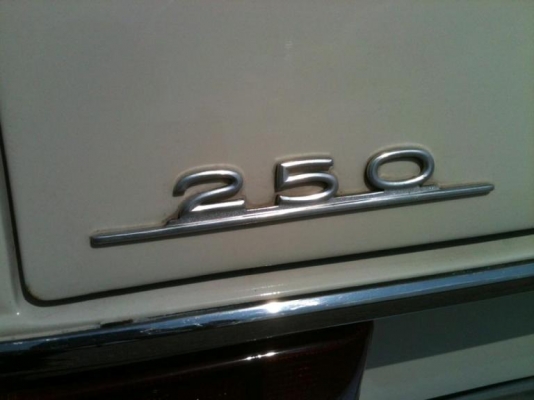 ขายเบนซ์ 250 เครื่อง J เก็บงานใหม่ ยังคงคลาสสิค