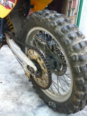 ขายด่วน มอเตอร์ไซค์วิบาก SUZUKI RM 125 สภาพเดิมสวย รถใช้น้อย