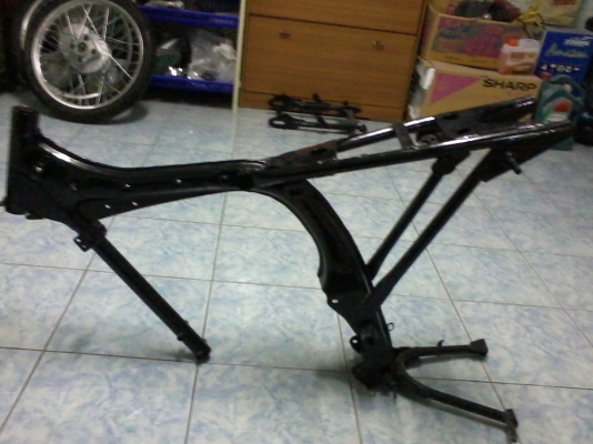 ขายโครงjx + ขาตั้งคู่ ราคา 2500 บาท