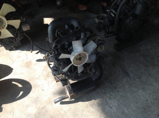 ขายเครื่องเก่าญี่ปุ่นขนาด 2 สูบ ยี่ห้อ มิตซูบิชิ ขนาด 13 แรงม้า สภาพสวย