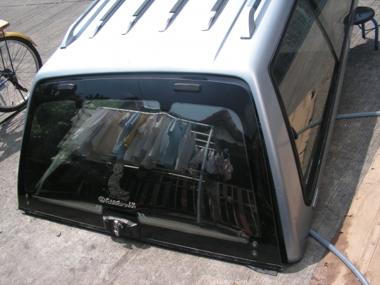 หลังคาเเครี่บอยทรงเสมอเก๋ง