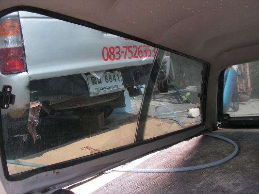 หลังคาเเครี่บอยทรงเสมอเก๋ง