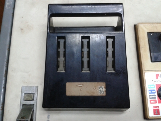 ตู้เบกเกอร์ พร้อมตัวเซฟทีคัต ตู้เบกเกอร์ พร้อมตัวเซฟทีคัต