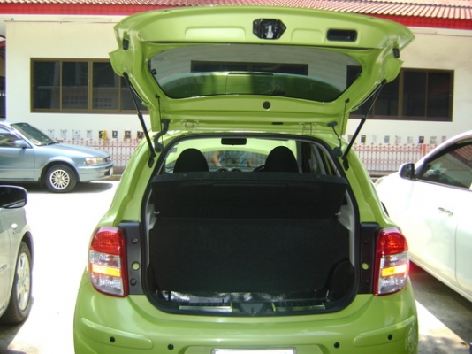 nissan MARCH วิ่งแค่ 2710 กิโลเท่านั้น