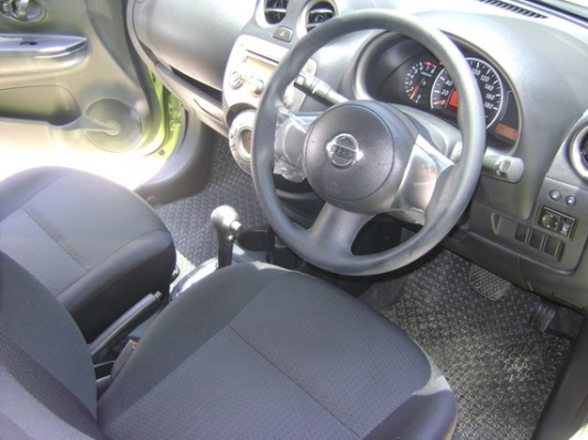 nissan MARCH วิ่งแค่ 2710 กิโลเท่านั้น