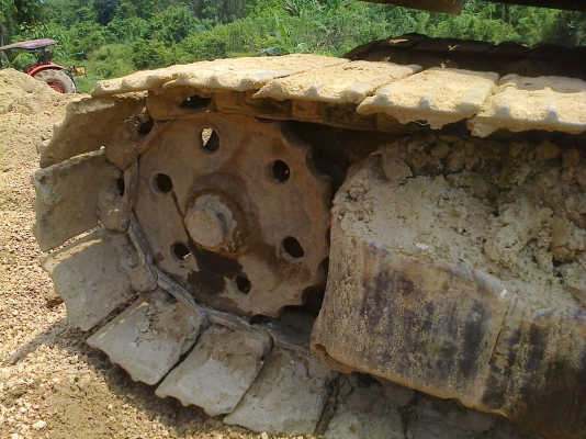 ขายPC200-2 รถทำงานอยู่ ทุกวันที่บ้าน(ขายราคาเศษเหล็ก) ขายPC200-2 รถทำงานอยู่ ทุกวันที่บ้าน(ขายราคาเศษเหล็ก)