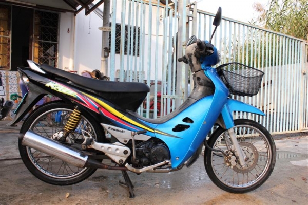 ขาย KAZE 112 CC. สตาร์ทมือ มีดิสเบรกหน้า ขาย KAZE 112 CC. สตาร์ทมือ มีดิสเบรกหน้า