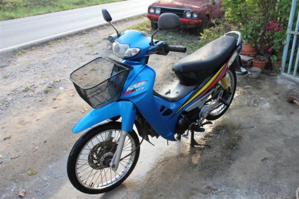 ขาย KAZE 112 CC. สตาร์ทมือ มีดิสเบรกหน้า ขาย KAZE 112 CC. สตาร์ทมือ มีดิสเบรกหน้า