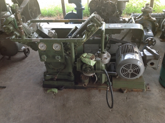 ขายปั้มอัดแก๊สเก่าญี่ปุ่น(Oilless gas Compressor) ยี่ห้อ Okamoto. ขนาด 7.5 แรงม้าสภาพสวย
