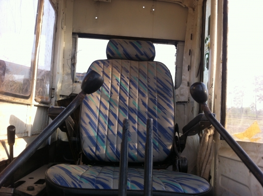 pc 120 -3 (รถดี สภาพเก่านอก ) พร้อมใช้ราคา 620,000 ราคาคุยได้ครับ pc 120 -3 (รถดี สภาพเก่านอก ) พร้อมใช้ราคา 620,000 ราคาคุยได้ครับ