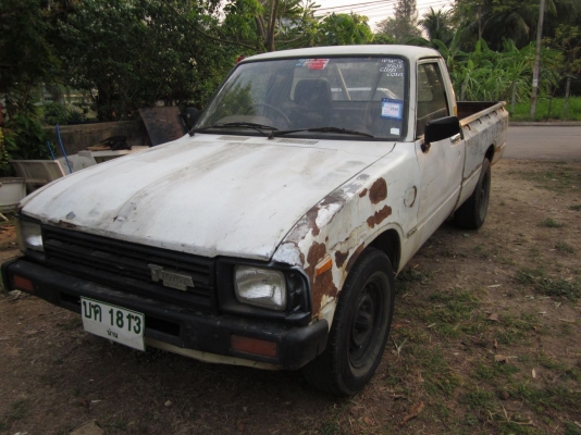 Toyota ม้ากระโดด RN40 เบนซิน 5ขอ ปี 1981