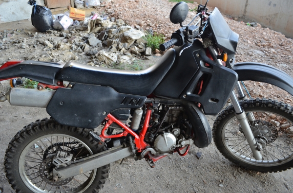 ขาย KAWASAKI  KDX200 มีทะเบียนจ้า