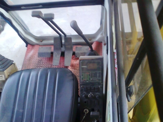 ขายด่วน..รถแบคโฮ KOBELCO SK120 M3 รถสภาพสวยสด เก่าญี่ปุ่นแท้ เลขชั่วโมง 3,0xx ชั่วโมง มีใบอินวอยล์.