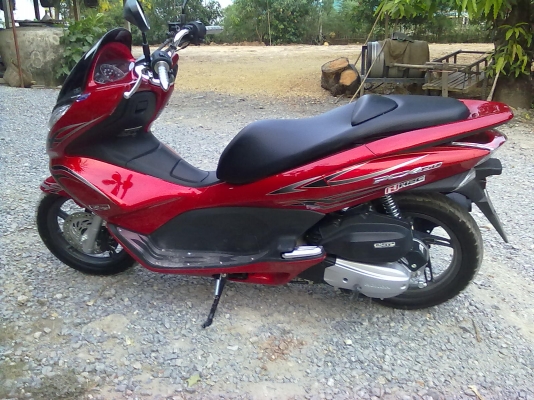 ต้องการขายpcx