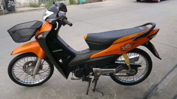 wave100z UBOX ปี49เดิมๆ 14000 บาท