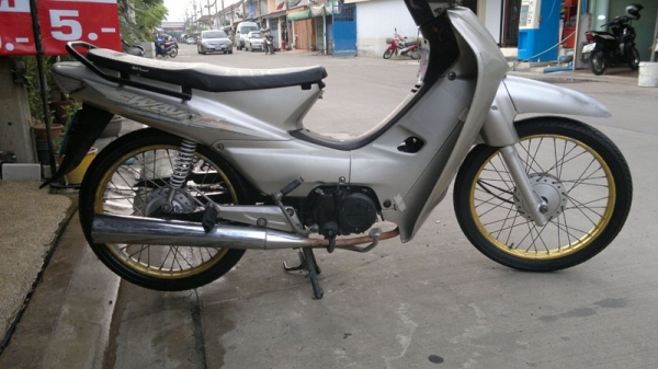 เวฟ 100z ปี46 เดิมๆ10000บาท